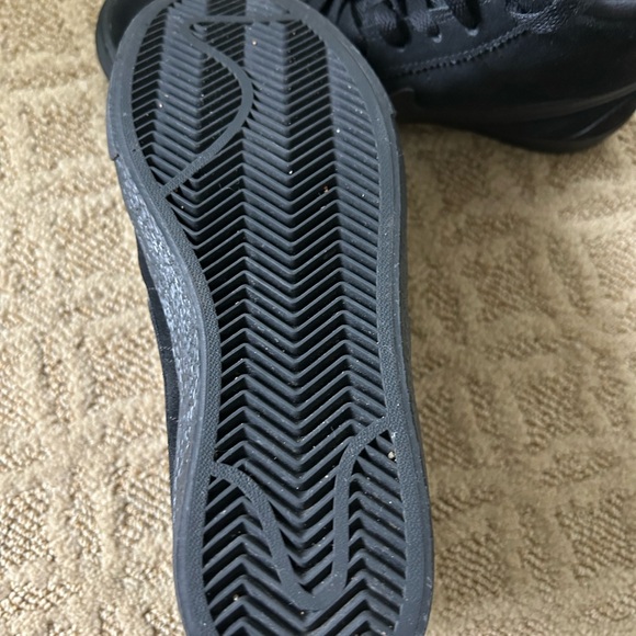 Nike SBs women’s size 6.5 NEW - Picture 2 of 2